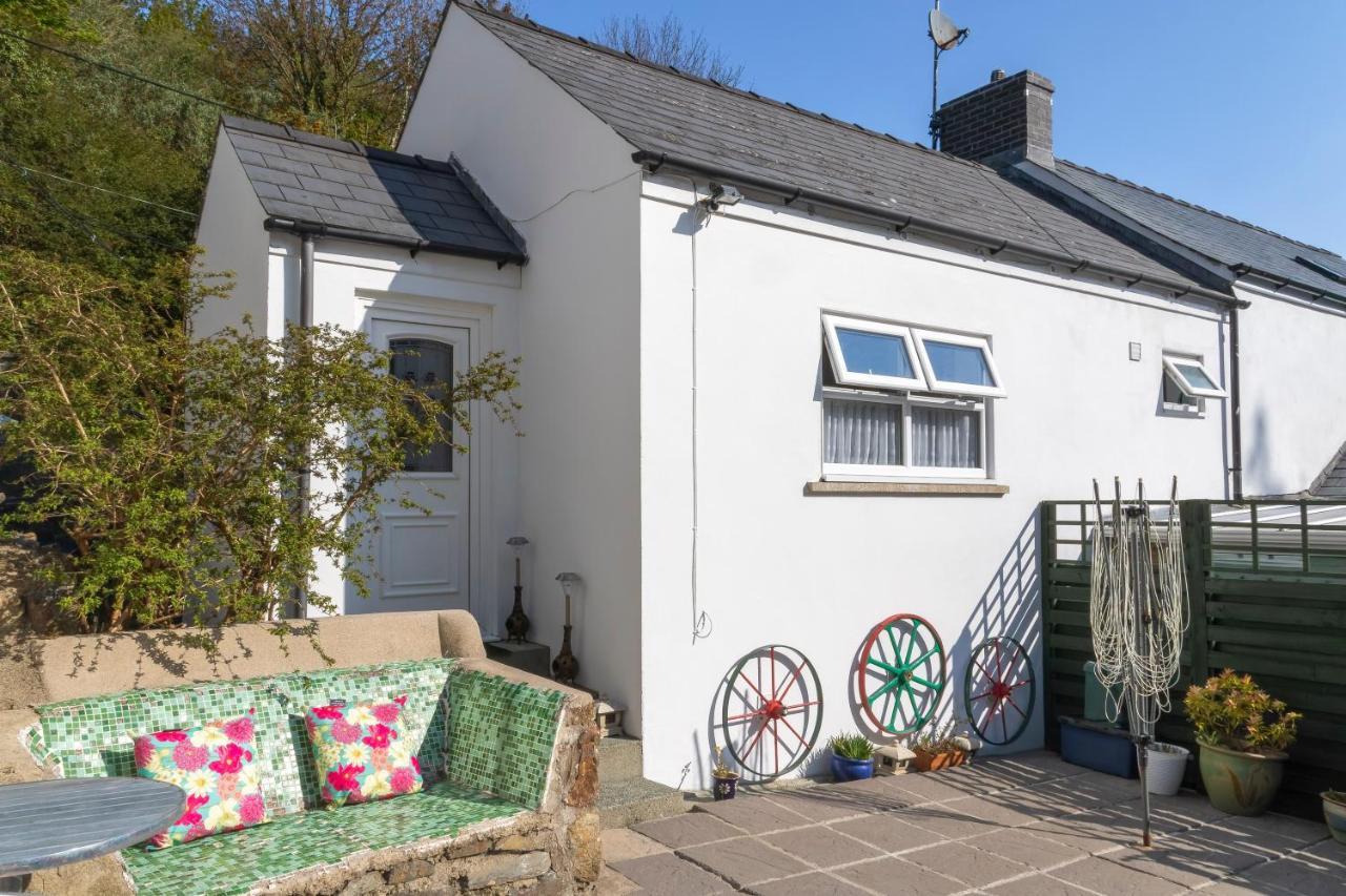 Rosebud Cottage Romantic Cottage For A Couple Fishguard Εξωτερικό φωτογραφία
